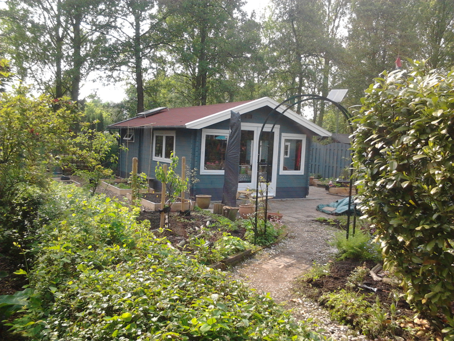 Das Gartenhaus verdient einen neuen Anstrich 3 gartenhaus